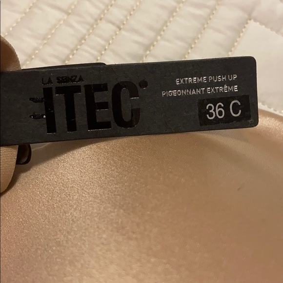 Brand new Bras - Picture 6 of 6